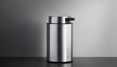 Reframe Soap dispenser | Brushed steel